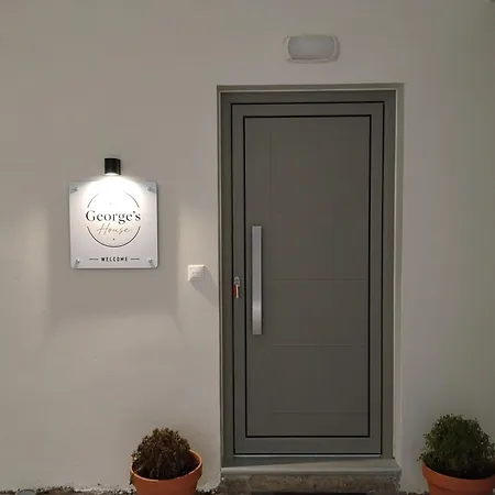 アパート George's House *